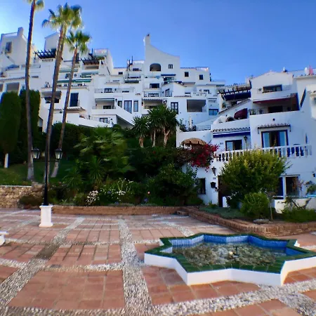 Capistrano Playa, Modern Within Walking Distance To Burriana