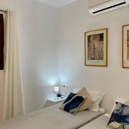Capistrano Playa, Modern Within Walking Distance To Burriana