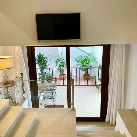 Capistrano Playa, Modern Within Walking Distance To Burriana Apartment Nerja